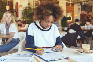 How to Ace Your English IB Individual Oral (IO) — Tips & Strategies